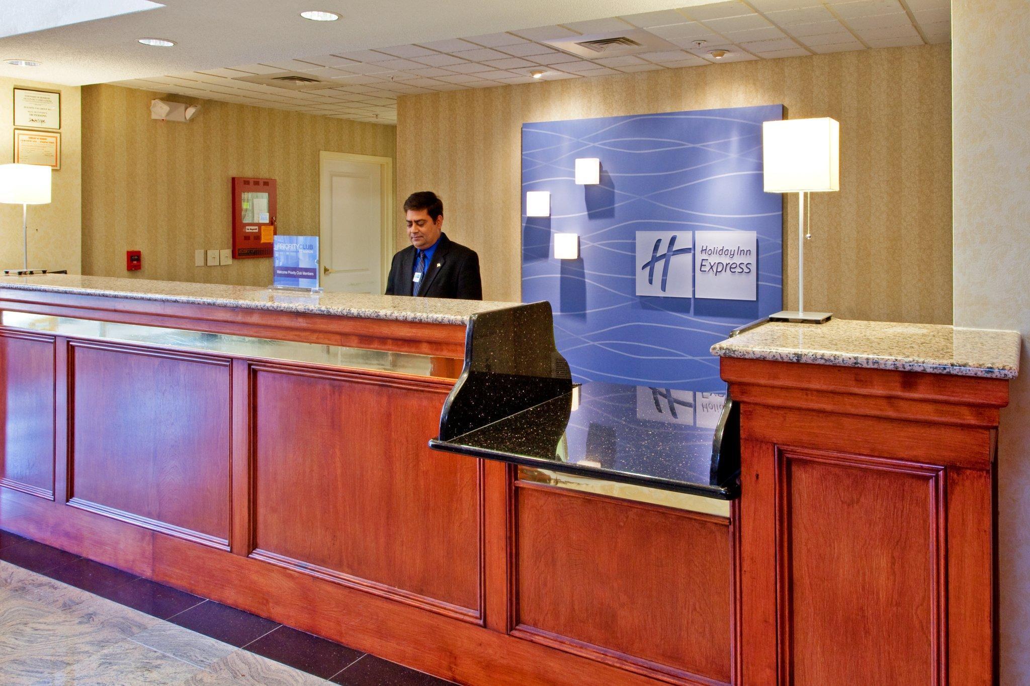 Holiday Inn Express Mount Arlington, An Ihg Hotel Interior photo