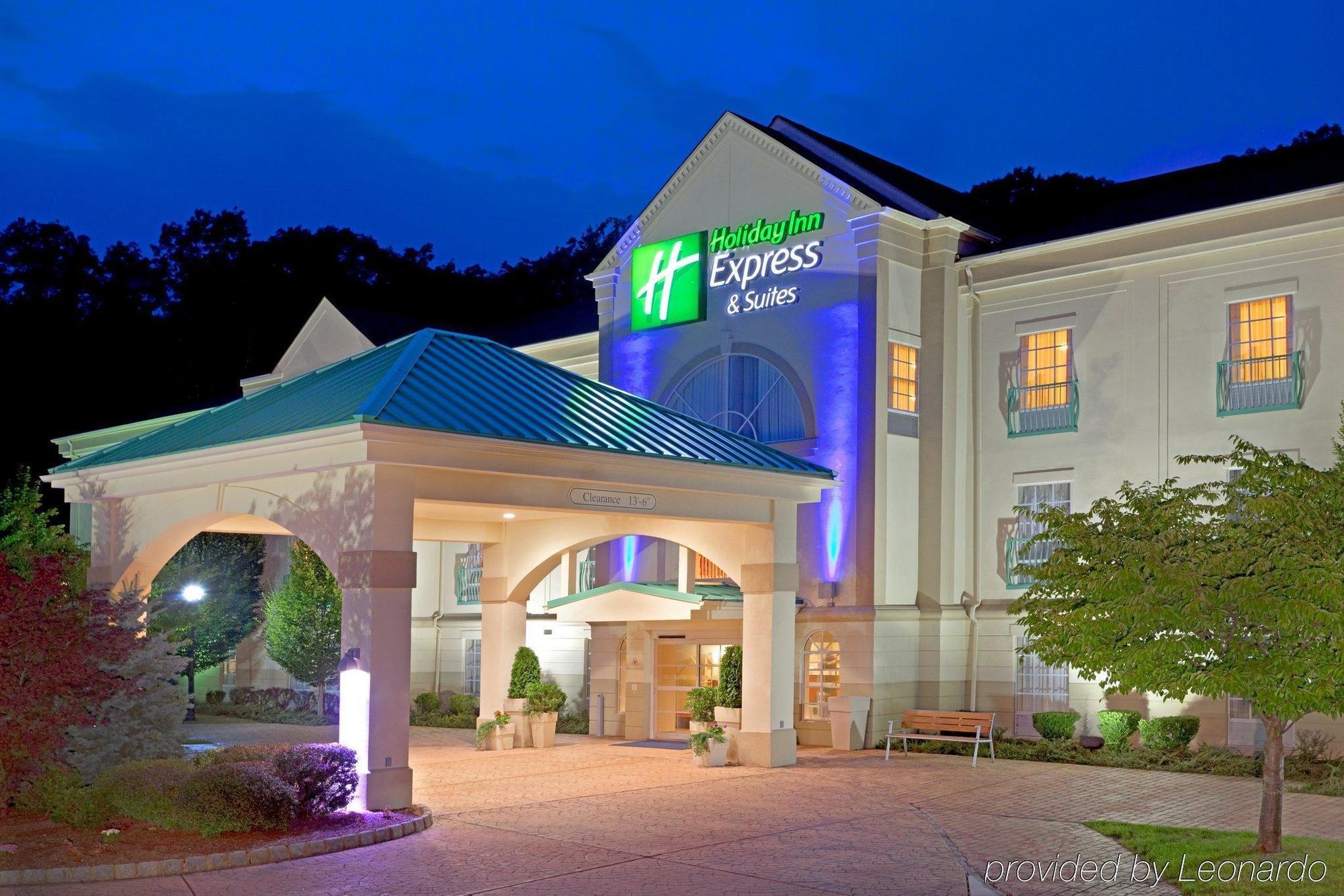 Holiday Inn Express Mount Arlington By Ihg Exterior photo
