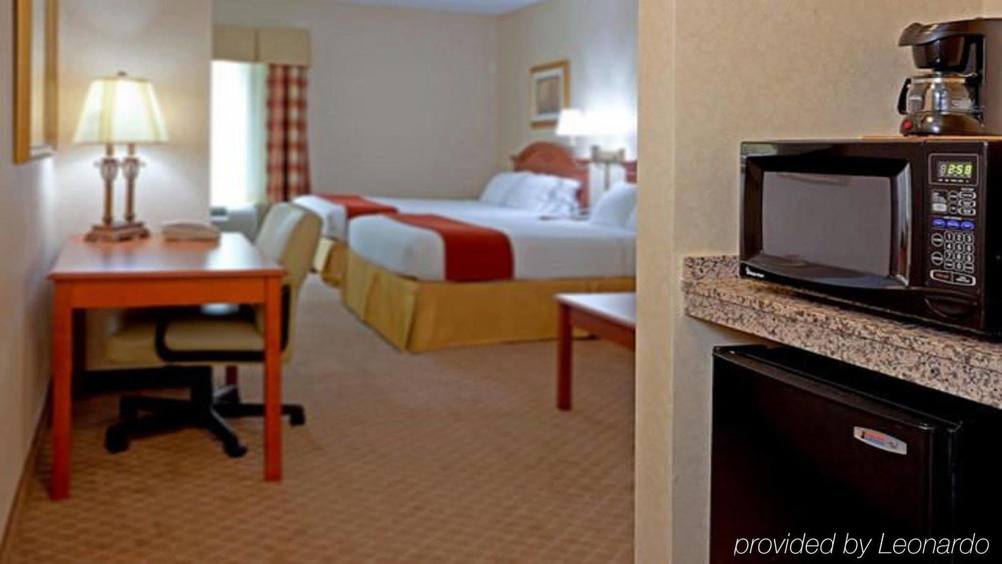 Holiday Inn Express Mount Arlington, An Ihg Hotel Room photo